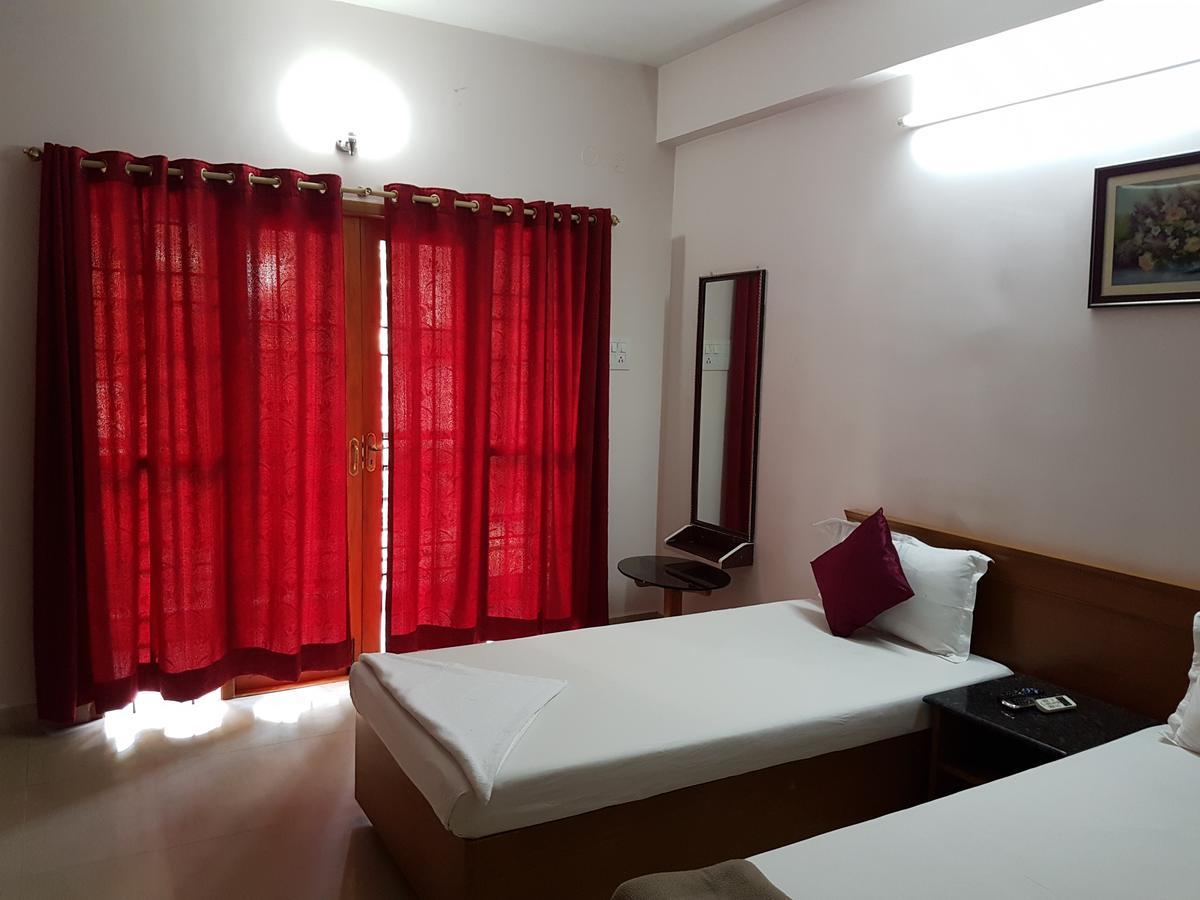 Orchid Serenity Bed & Breakfast Chennai Exterior photo